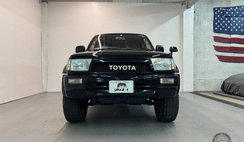 1996 Toyota Hilux Surf SSR-X full