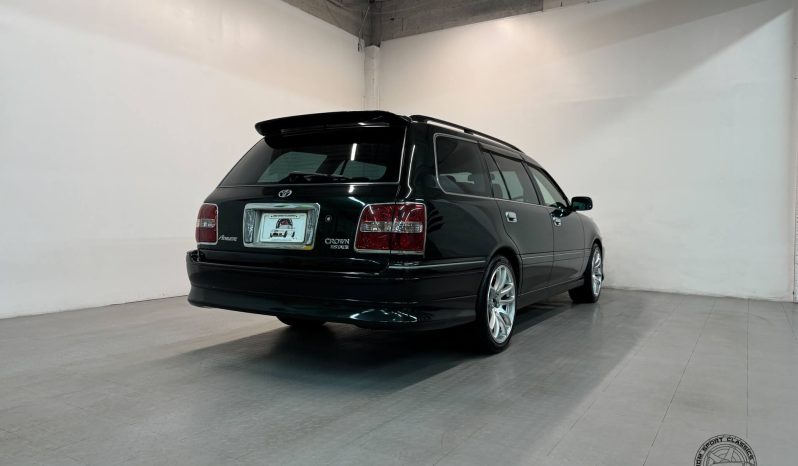 2000 Toyota Crown Athlete Estate full