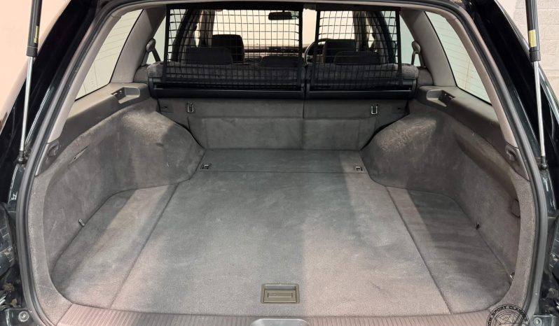 2000 Toyota Crown Athlete Estate full