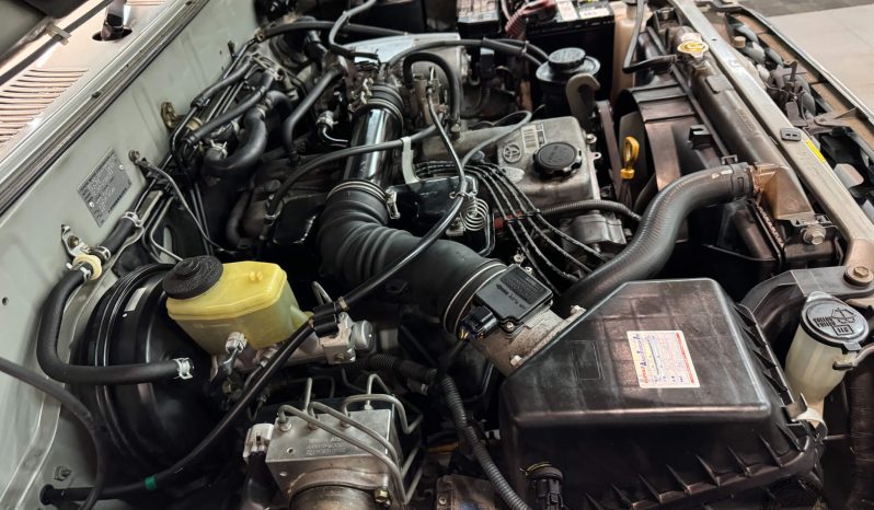 1999 Toyota Land Cruiser TX Limited full