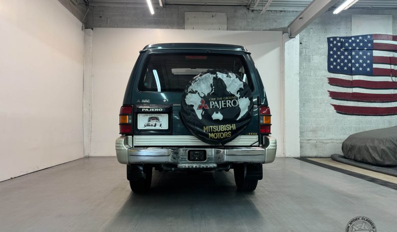 1991 Mitsubishi Pajero XP 5 Speed Manual full