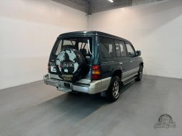 1991 Mitsubishi Pajero XP 5 Speed Manual full