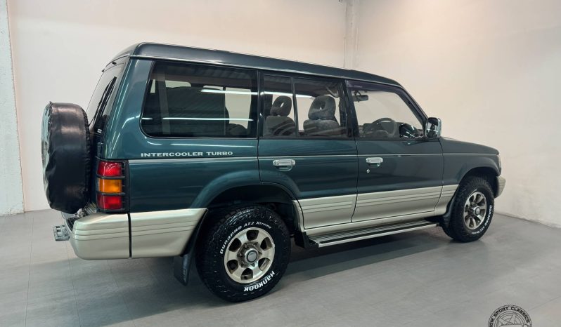 1991 Mitsubishi Pajero XP 5 Speed Manual full