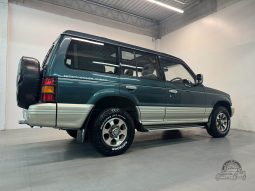 1991 Mitsubishi Pajero XP 5 Speed Manual full