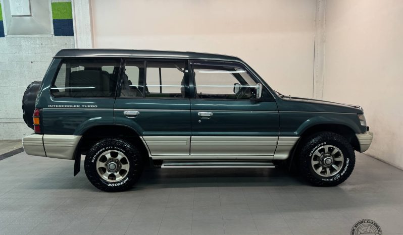 1991 Mitsubishi Pajero XP 5 Speed Manual full