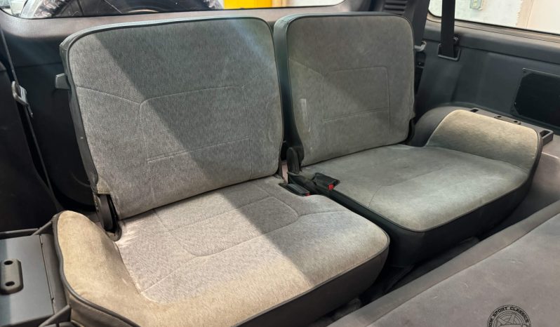 1991 Mitsubishi Pajero XP 5 Speed Manual full