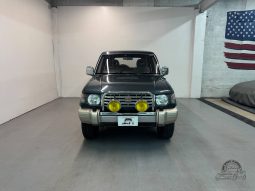 1991 Mitsubishi Pajero XP 5 Speed Manual full