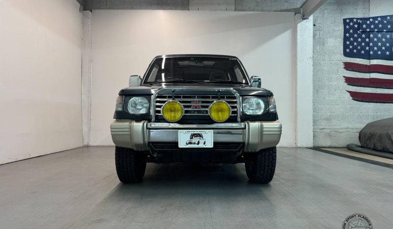 1991 Mitsubishi Pajero XP 5 Speed Manual full