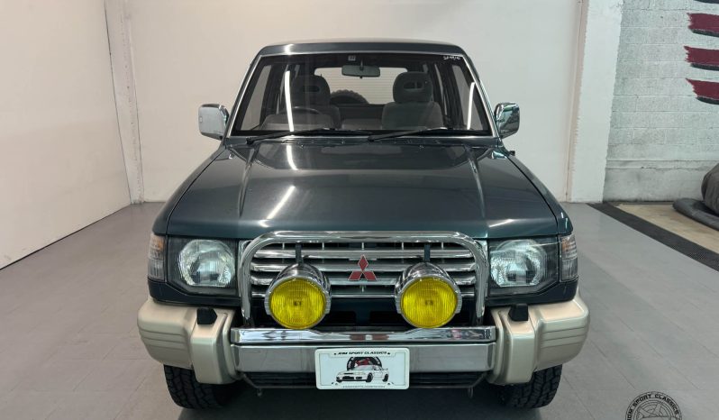 1991 Mitsubishi Pajero XP 5 Speed Manual full