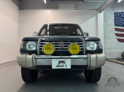 1991 Mitsubishi Pajero XP 5 Speed Manual full