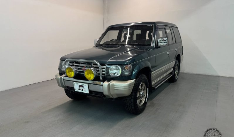 1991 Mitsubishi Pajero XP 5 Speed Manual full