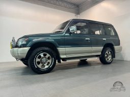 1991 Mitsubishi Pajero XP 5 Speed Manual full