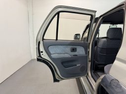 1996 Toyota Hilux Surf SSR-X full