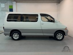 1997 Toyota Granvia 4WD full