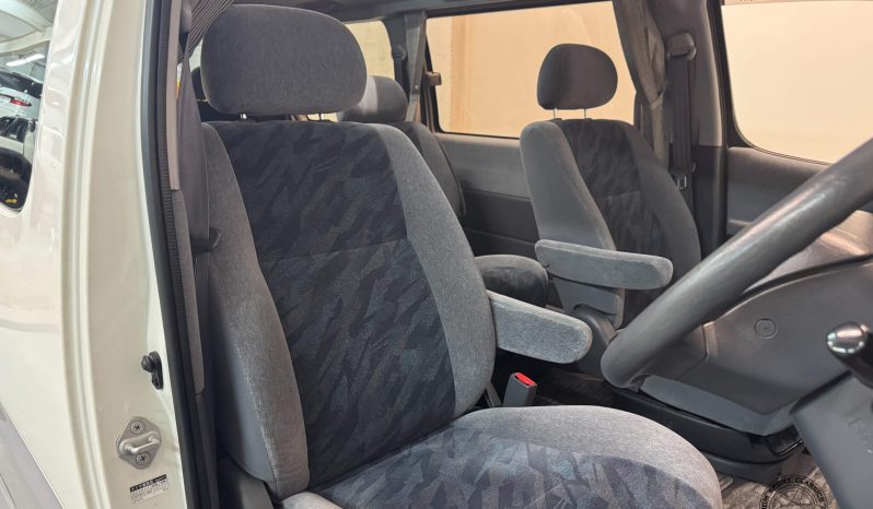 1997 Toyota Granvia 4WD full