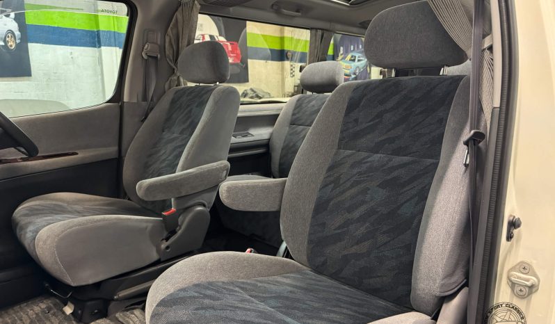 1997 Toyota Granvia 4WD full