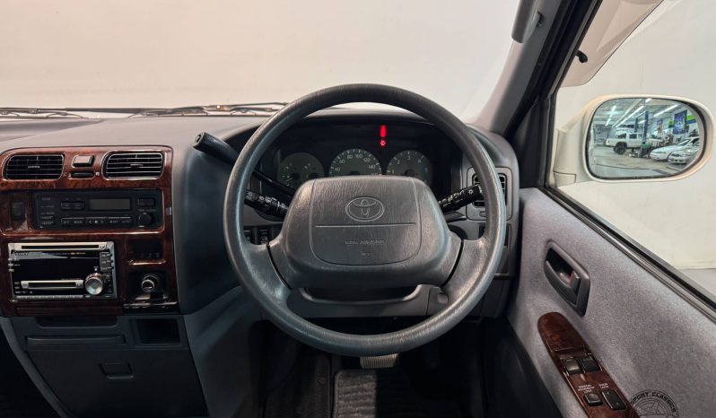 1997 Toyota Granvia 4WD full