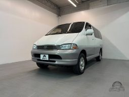 1997 Toyota Granvia 4WD full