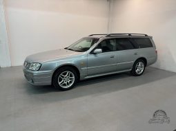 1998 Nissan Stagea RS Four V full