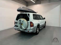 2000 Mitsubishi Pajero Super Exceed DI full