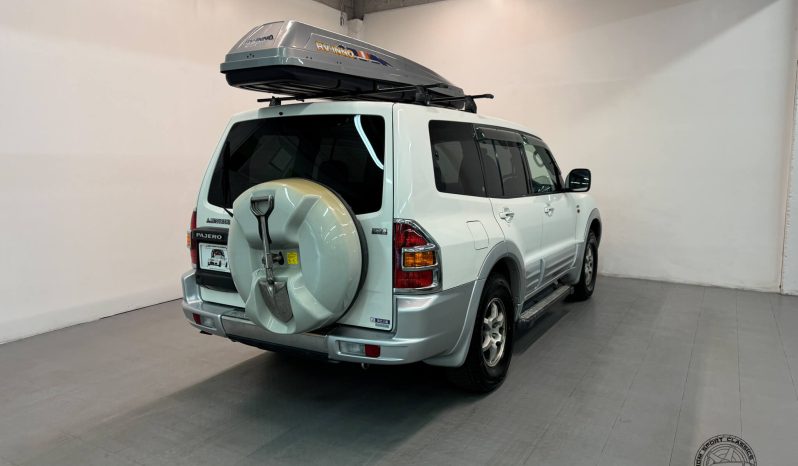 2000 Mitsubishi Pajero Super Exceed DI full