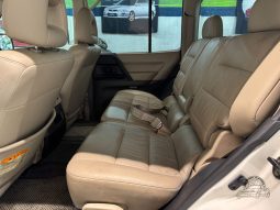 2000 Mitsubishi Pajero Super Exceed DI full