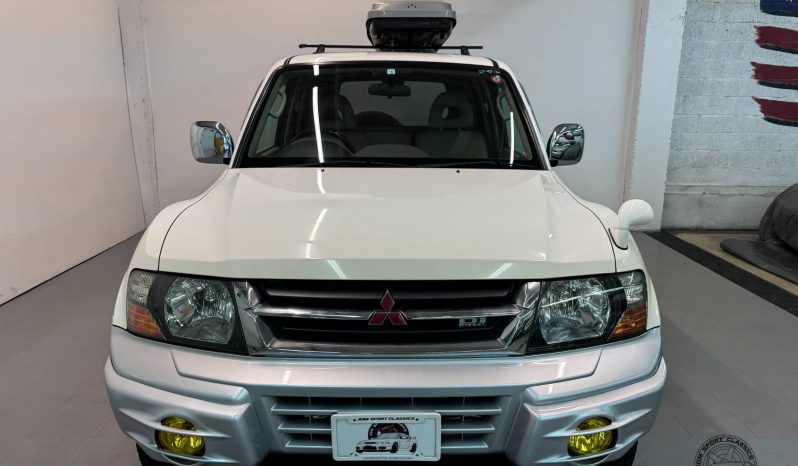2000 Mitsubishi Pajero Super Exceed DI full