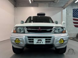 2000 Mitsubishi Pajero Super Exceed DI full