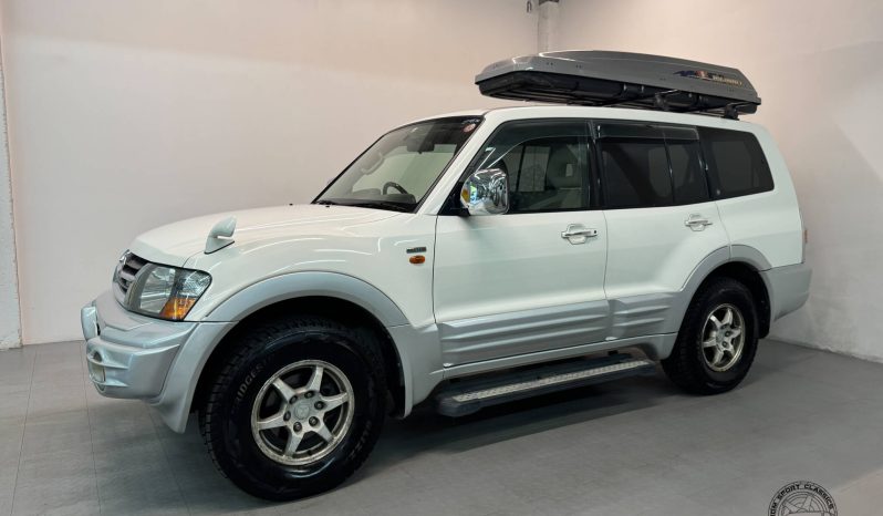 2000 Mitsubishi Pajero Super Exceed DI full