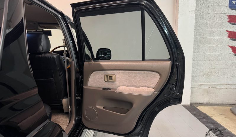 1998 Toyota Hilux Surf SSR-G VZN185 full