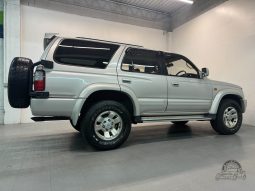 1995 Toyota Hilux Surf SSR-G full