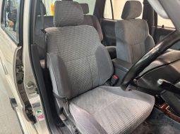 1995 Toyota Hilux Surf SSR-G full