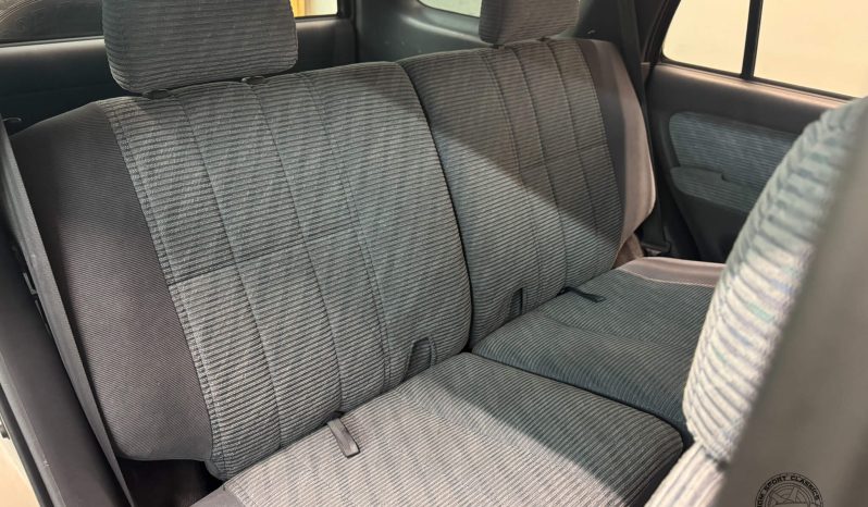 1995 Toyota Hilux Surf SSR-G full