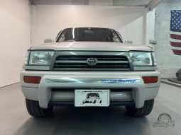 1995 Toyota Hilux Surf SSR-G full