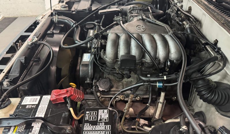 1995 Toyota Hilux Surf SSR-G full