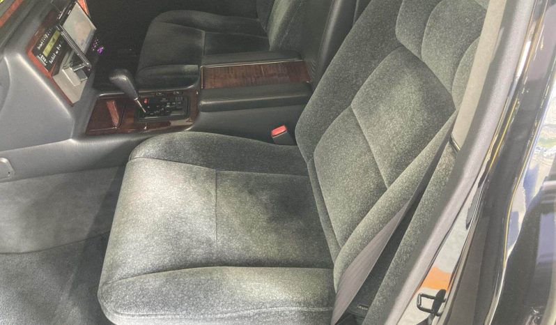 2000 Toyota Century V12 full
