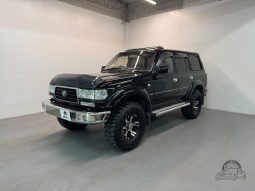 1997 Toyota Land Cruiser VX Limited FZJ80 full
