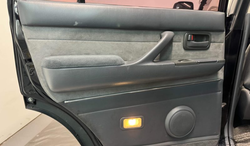 1997 Toyota Land Cruiser VX Limited FZJ80 full