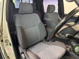 1999 Toyota Hilux Sports Pickup full