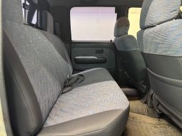 1999 Toyota Hilux Sports Pickup full