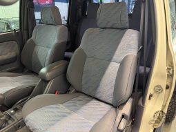 1999 Toyota Hilux Sports Pickup full