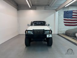 1999 Toyota Hilux Sports Pickup full