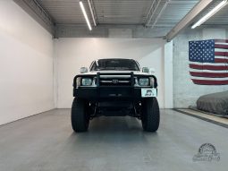 1999 Toyota Hilux Sports Pickup full