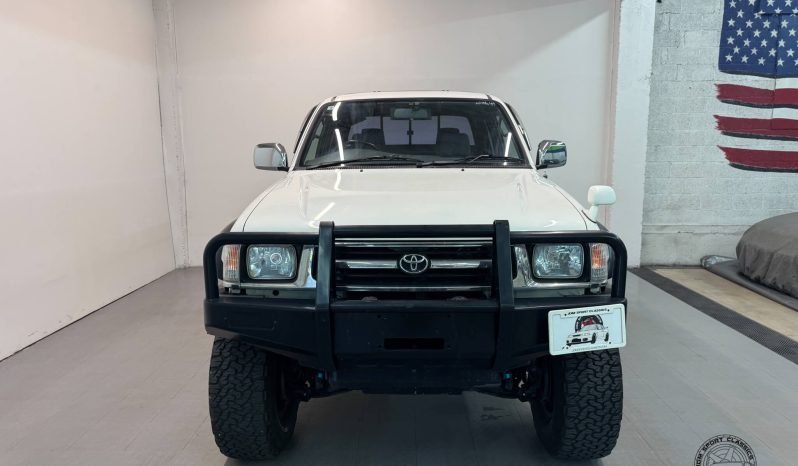 1999 Toyota Hilux Sports Pickup full