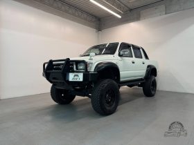 1999 Toyota Hilux Sports Pickup