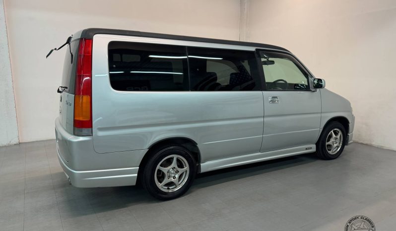 2000 Honda StepWgn Goodee full