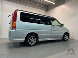 2000 Honda StepWgn Goodee full