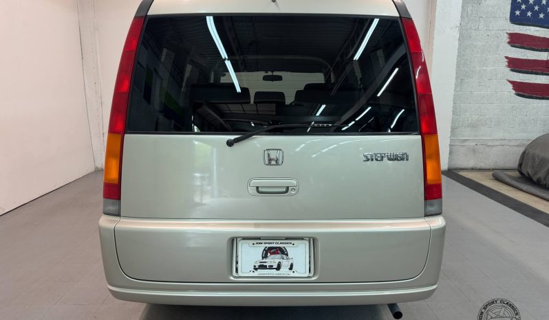 1999 Honda StepWgn Goodee full