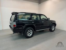 1999 Toyota Hilux Surf SSR-X V-Selection full