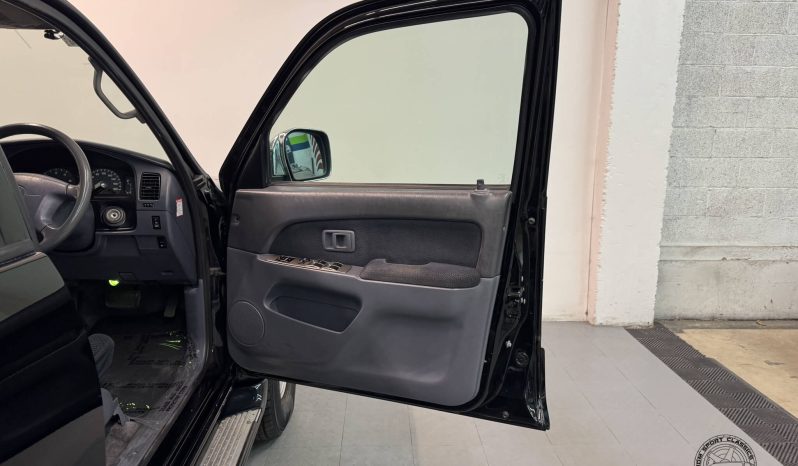 1999 Toyota Hilux Surf SSR-X V-Selection full